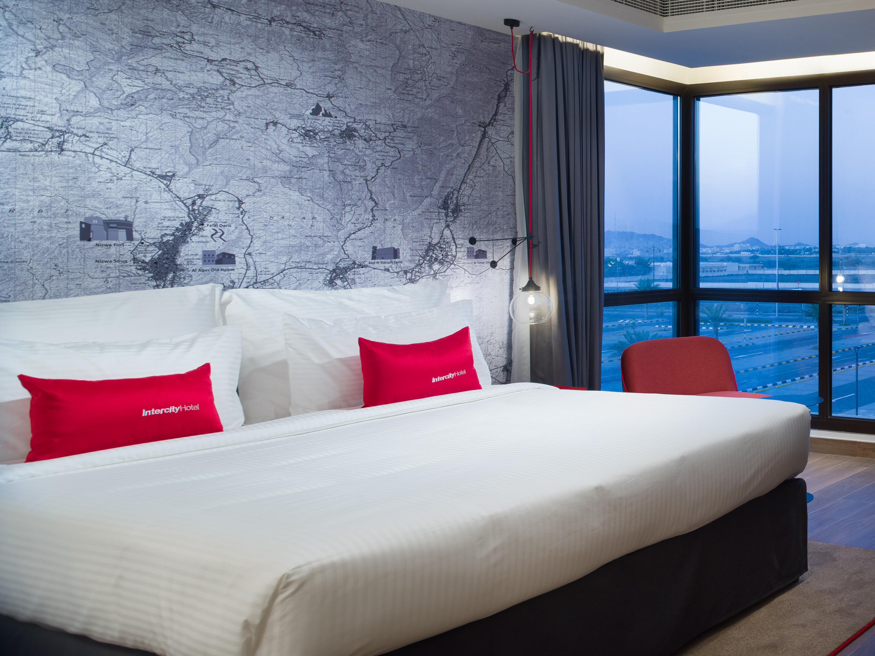 Intercityhotel Нізва Екстер'єр фото